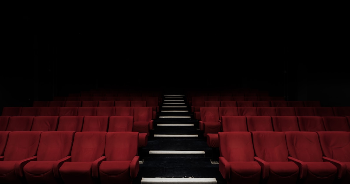 Quel Écran de Projection Choisir en 2026